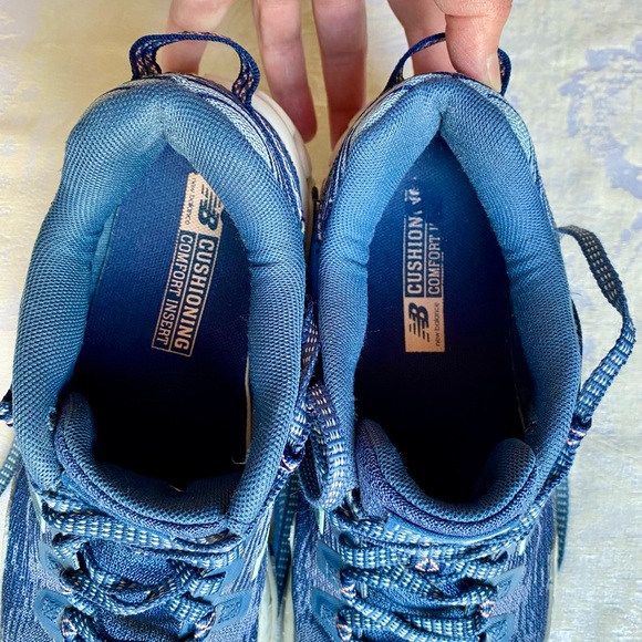 New Balance Womans Trail Running Shoes - Picture 7 of 14